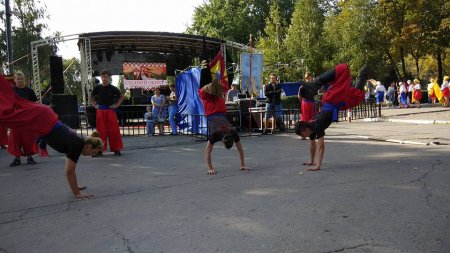 ղ в