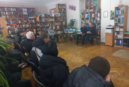 ������ ����в� � ������Ͳ� �����