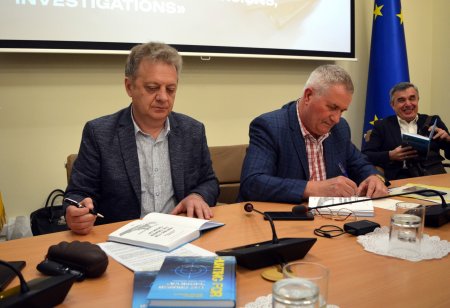 �� �����ܻ ���������΅